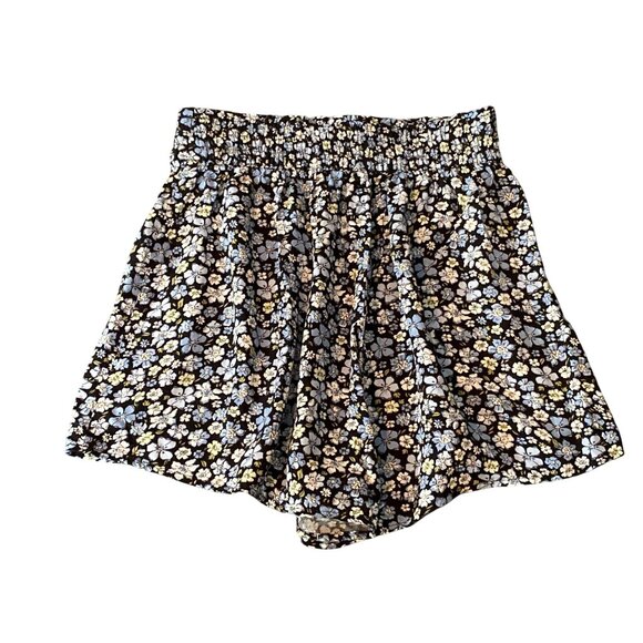 H&M Divided Blue Floral Shorts Silky High Elastic Waist Women NO Tag - Picture 3 of 6